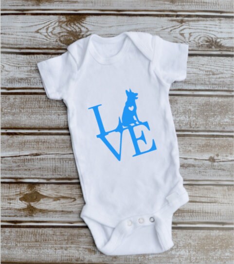 German Shepherd Love BodySuit - GSD - Dog Lovers - Baby gift - german shepherd - gift for baby - gift for newborn