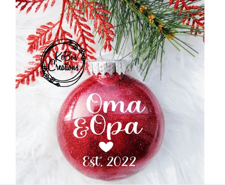 Oma & Opa Ornament - Pregnancy Announcement - Ornament - Oma and Opa - Grandparents gift - Christmas - Pregnancy Ornament - christmas gift